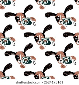 Desenho animado padrão sem emenda com cachorro engraçado segurando uma câmera em suas patas. Personagem animal bonito tira uma foto. Cores castanha, verde, azul e preta no fundo branco. Design vetorial para têxteis, papel de parede