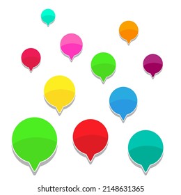 burbujas de voz de dibujos animados sobre fondo amarillo Diferentes formas de doodle para tu texto, iconos de diálogo 3d vector Blank con lugar de texto. diferentes formas dibujadas a mano aisladas burbujas de habla dibujadas a mano aisladas