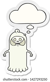 fantasma del cráneo espeluznante de caricatura con burbuja de pensamiento como pegatina impresa