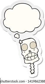 cráneo espeluznante de caricatura con burbuja de pensamiento como pegatina impresa