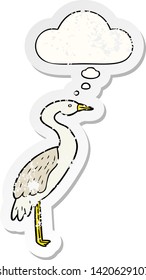 cigüeña de caricatura con burbuja de pensamiento como pegatina gastada angustiada