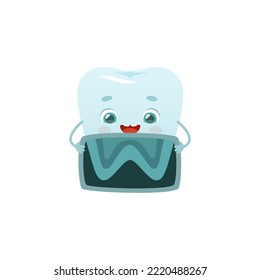 Mascota de dientes de caricatura sosteniendo rayos x. Clínica dental vector de corte para niños. 