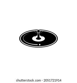 Casino roulette icon in gambling set