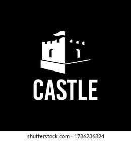 logotipo de castillo simple y limpio