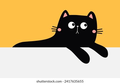 Gato tendido en la plantilla de banner de papel. Un gatito negro que mira. Cute caricatura kawaii divertido personaje de mascota animal. Feliz Día de San Valentín, Halloween. Diseño plano. Fondo blanco amarillo. Ilustración del vector