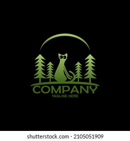 logotipo de gato con bosque y árboles de abeto con gradiente verde