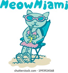 gato está tomando el sol y tomando jugo en la playa