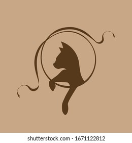 símbolo de estilización kitten del logotipo del vector del gato Ilustración mascotas