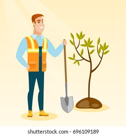 Kaukasischer lächelnder Mann pflanzt einen Baum. Fröhlicher Mann mit Schaufel in der Nähe des neu gepflanzten Baumes. Junge Menschen, die Gartenarbeit leisten. Umweltschutzkonzept. Vektorflache Design-Illustration. Quadratisches Layout.