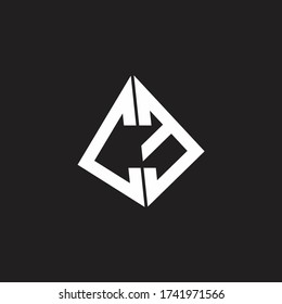 Monograma de logotipo CE con plantilla de diseño de cinta de forma triangular de resalte