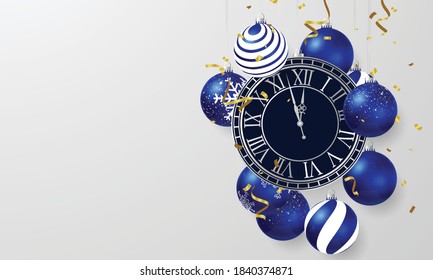 Celebrate Christmas with this elegant blue Christmas ball.  Ready to decorate and beautifully set up