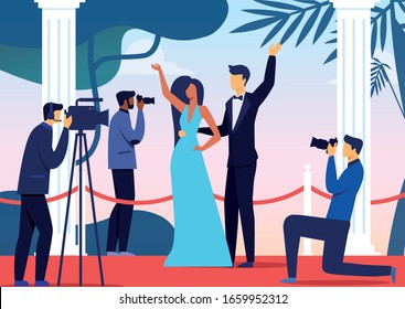 Ilustración de vectores planos de llegada de par de celebridades. Personajes de caricatura de mujer vestida, hombre en Tuxedo y paparazzi. Gente Famosa, Pareja VIP Camina Alfombra Roja Juntos. Mostrar negocio, evento público