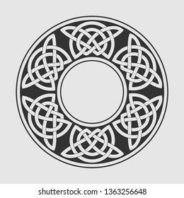  Celtic pattern inscribed in a circle. Vector isolated.