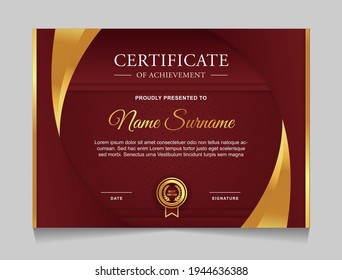 Modelos de diseño de borde de certificados de rendimiento con elementos de insignias de oro de lujo y patrones de línea modernos. diseño de impresión gráfica vectorial que se puede utilizar Para premios, valoraciones, educación