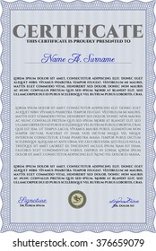 Plantilla de certificado de progreso. Diploma de terminación. Diseño sofisticado. Con patrón de guilloche y fondo. Color azul.
