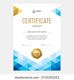 Certificado design, fundo geométrico criativo com triângulos, modelo de diploma de prêmio, certificado.