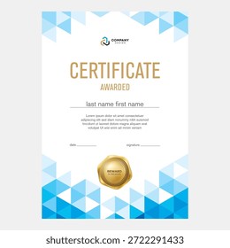 Diseño del certificado y del diploma, fondo geométrico creativo del triángulo, estilo plano
