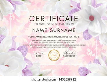 Plantilla vectorial de certificado con flores. Antecedentes florales con magnolia y flores orquídeas para diploma, invitación a la boda, diseño romántico de verano
