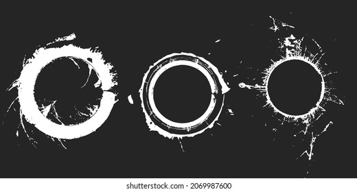 Chalk circles vector. Grunge circle on chalkboard
