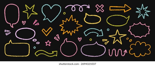 Burbujas de discurso de lápiz de tiza, flechas y cintas doodle set. Marco de comunicación de crayón, globo de conversación cómica en estilo de boceto, textura Grunge. Ilustración vectorial dibujada a mano aislada sobre fondo blanco
