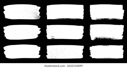 Textura de tiza en pizarra. Rectángulos blancos del trazo del pincel del Vector en fondo negro