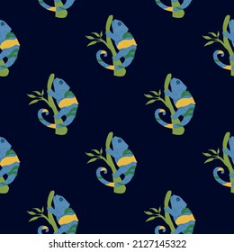 Chameleon seamless pattern. Background of tropical lizard. Repeated texture in doodle style for fabric, wrapping paper, wallpaper, tissue. Vector illustration.