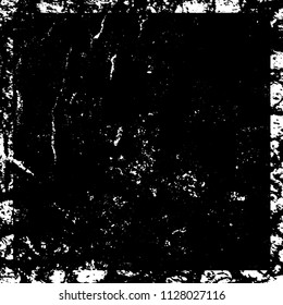 Chaotic grunge background in black and white