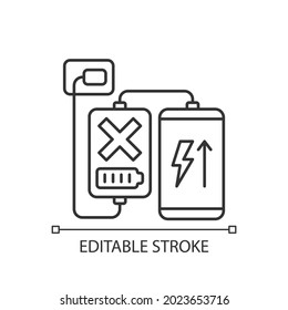 Charging, discharging powerbank linear manual label icon. Thin line customizable illustration. Contour symbol. Vector isolated outline drawing for product use instructions. Editable stroke
