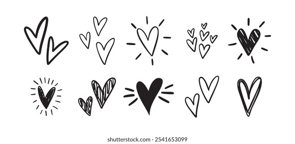 Conjunto de corazones encantadores. Doodle de corazón dibujado a mano. Dibujar corazones delineados Transmite Amor, Afecto Y Creatividad. Ilustración vectorial