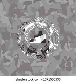 chart icon on grey camo pattern