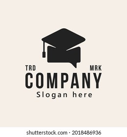 chat dialogue and cap hat graduation logo design