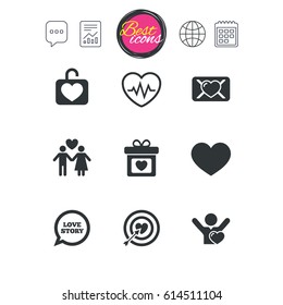 Chat speech bubble, report and calendar signs. Love, valentine day icons. Target with heart, oath letter and locker symbols. Couple lovers, heartbeat signs. Classic simple flat web icons. Vector