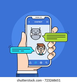  Concepto de bots. Hombre charlando con un robot de chat en un smartphone. El robot inteligente responde al usuario en el mensajero. Ilustración vectorial en estilo moderno de línea plana