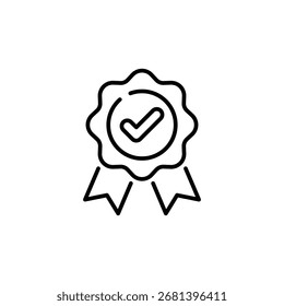Icono de insignia de lista de comprobación. Estilo de contorno simple. Certificado o Aprobación de certificación, premio, garantía, primero, verificación, etiqueta, concepto de logro. Símbolo de línea delgada. Diseño aislado.