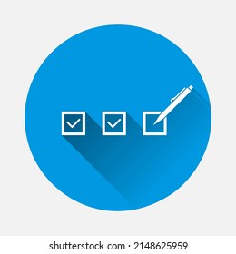 Lista de verificación e icono del vector del lápiz sobre fondo azul. Imagen plana con sombra larga.