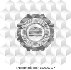 icono del cheeseburger dentro del emblema gris. Retro con fondo blanco de cubo geométrico