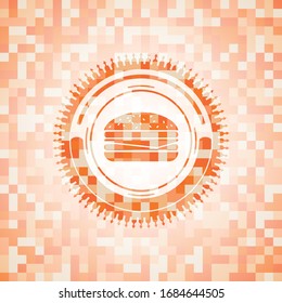 icono del cheeseburger dentro de la ilustración de fondo de mosaico naranja. Mosaico geométrico cuadrado sin fisuras con emblema interior.