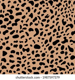 Cheetah or leopard skin  seamless pattern. Wild cat spots print vector  background. Wildlife fur skin design for print,  home decor, fashion, surface, graphic design