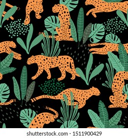 Cheetah  seamless pattern .  Tropical exotic summer pattern with hand drawn cheetah . print for T-shirts, textiles, wrapping paper, web. 