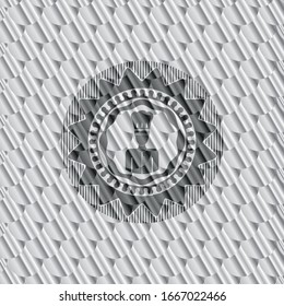 icono del chef dentro del emblema brillante plateado. Patrón de escalas. Ilustración vectorial. Detallado.