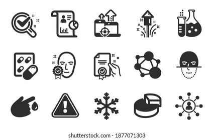 Matraz de química, dispositivos Seo y iconos de cara verificados simple conjunto. Redes, laboratorio de Química y carteles de cartas. Integridad, certificados y símbolos de reconocimiento facial. Juego de iconos planos. Vector
