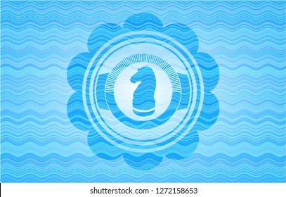 chess knight icon inside light blue water wave emblem.