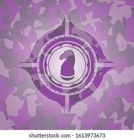 chess knight icon on pink and purple camo texture