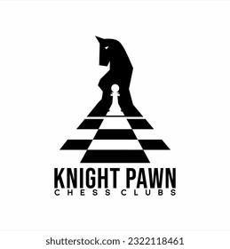 Diseño del logo de Ajedrez Knight y Pawn con símbolo de tablero de ajedrez.