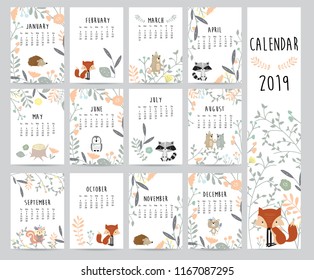 Chic monthly calendar 2019 with squirrel, fox, bear, skunk ,porcupine, penguin and wild