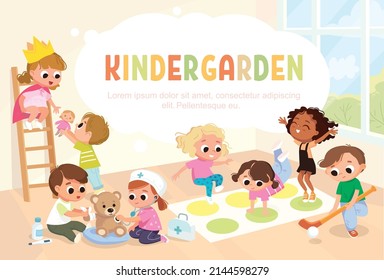 Die Kinder sind im Kindergarten, Grundschule. Kinder spielen zusammen und amüsieren sich, spielen in guter Laune herum, verbringen Zeit in Spielen, Spielzimmer, Spielplatz. Die Vorschulkinder haben Spaß.