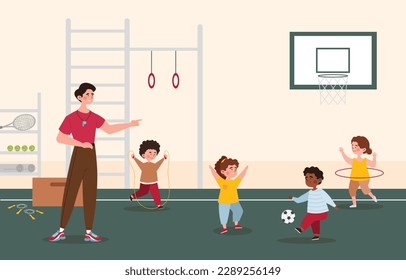 Los niños en el gimnasio. El profesor de educación física da instrucciones a los adolescentes y escolares. Escolar saltando una cuerda, niño pateando una pelota de fútbol, chica con aro. Dibujo vectorial plano de dibujos animados