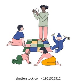 Los niños juegan en el suelo. Diferentes razas.
