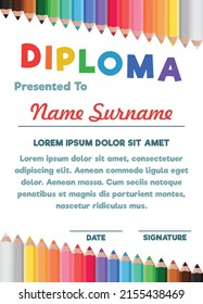 Diploma infantil sobre el fondo de lápices de colores. Plantilla para certificado, anuncio, certificado de apreciación, adjudicación. Vector