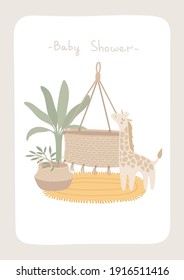 La decoración de las habitaciones para niños con mobiliario de mimbre estilo boho. Interior acogedor, cuna, estante, jirafa, juguete, cesta, alfombra, palmera, hojas. Interior de moda para los niños escandinavos.
